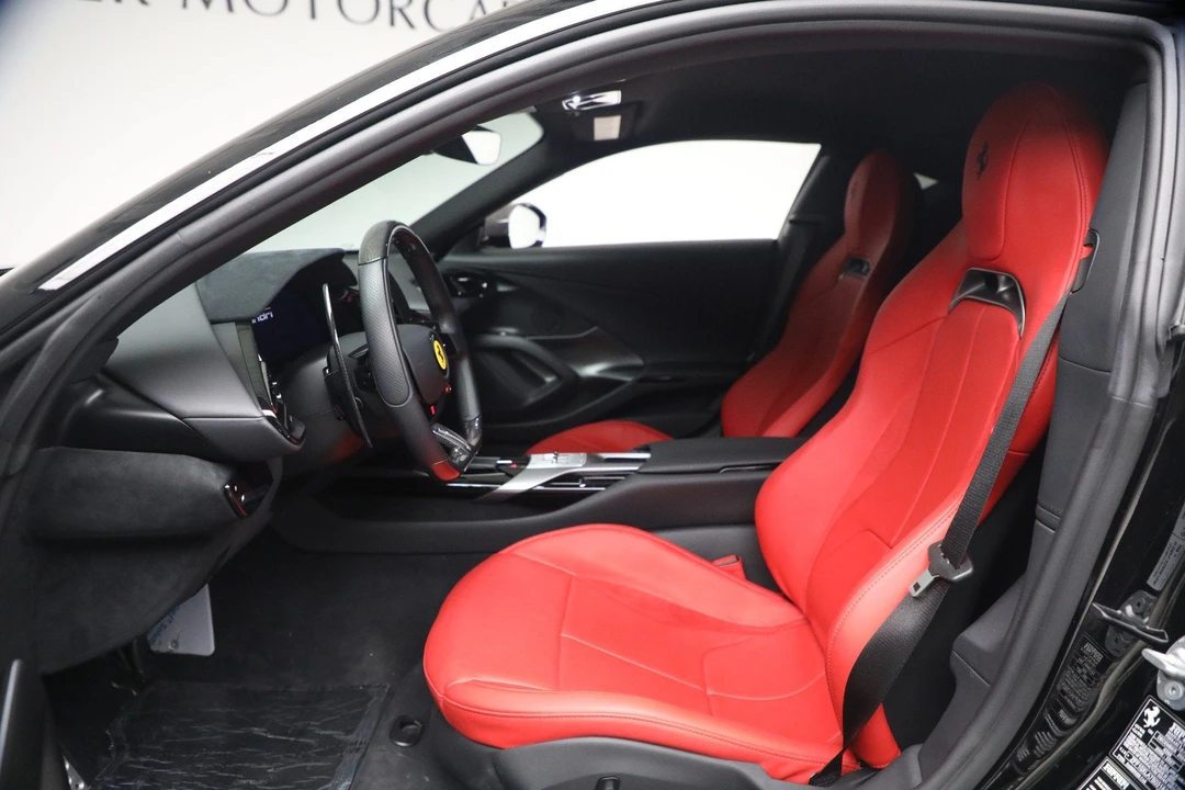 2025 Ferrari 12Cilindri - Image 13 of 29