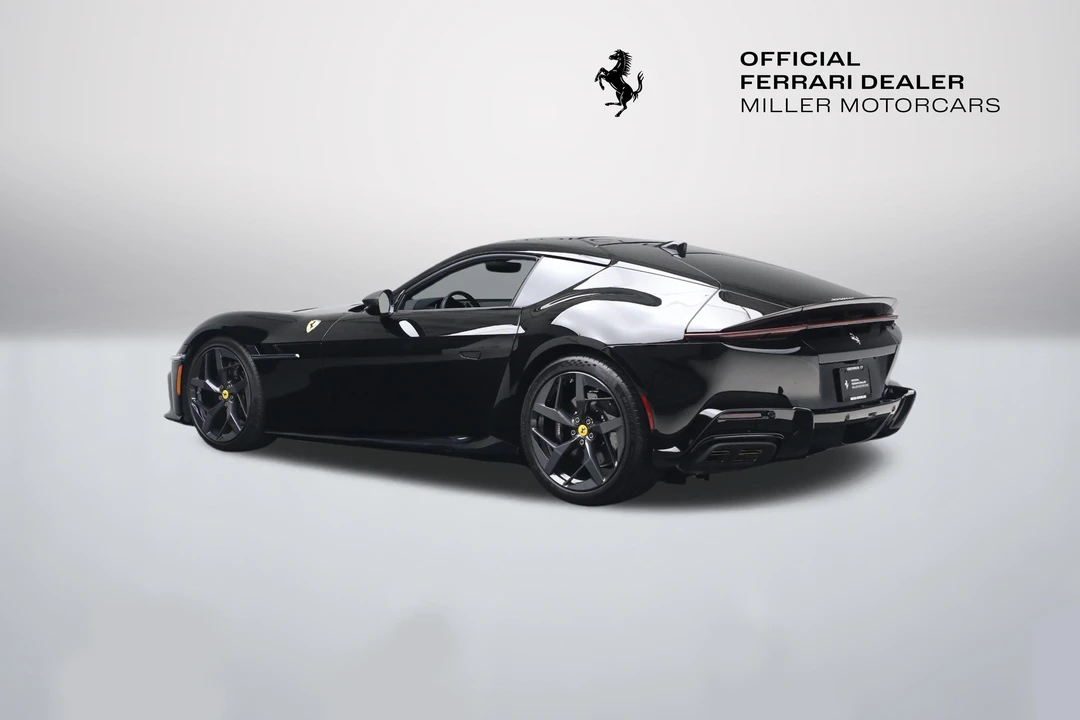2025 Ferrari 12Cilindri - Image 5 of 29