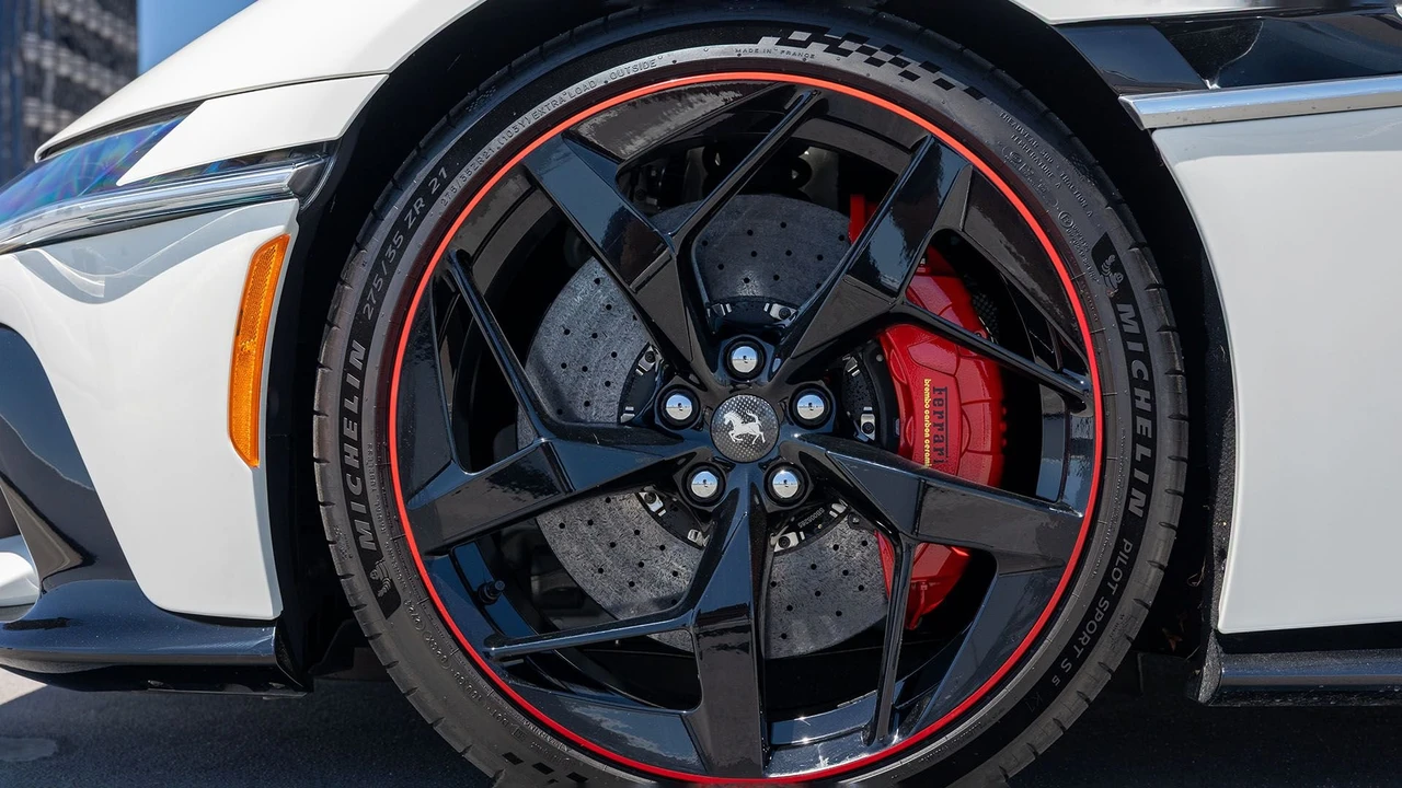 2025 Ferrari 12Cilindri - Image 24 of 31