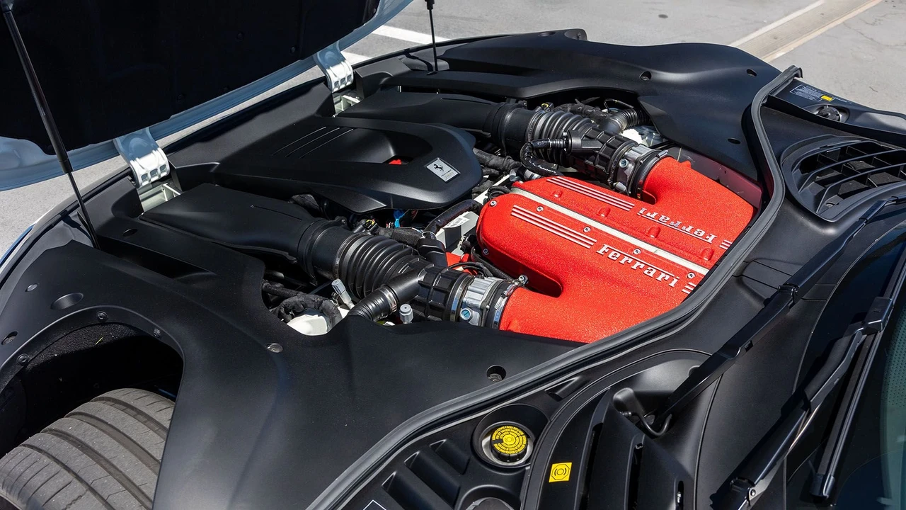 2025 Ferrari 12Cilindri - Image 10 of 31