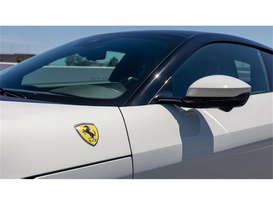 2025 Ferrari 12Cilindri - Image 31 of 31