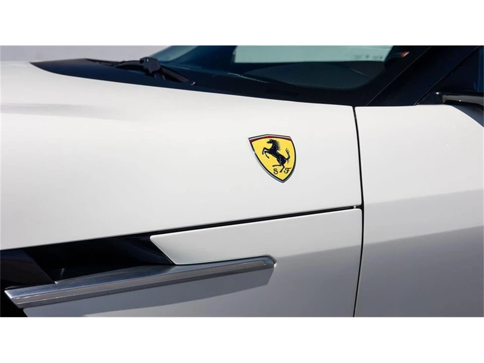 2025 Ferrari 12Cilindri - Image 5 of 31