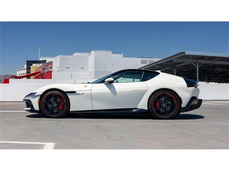 2025 Ferrari 12Cilindri - Image 17 of 31