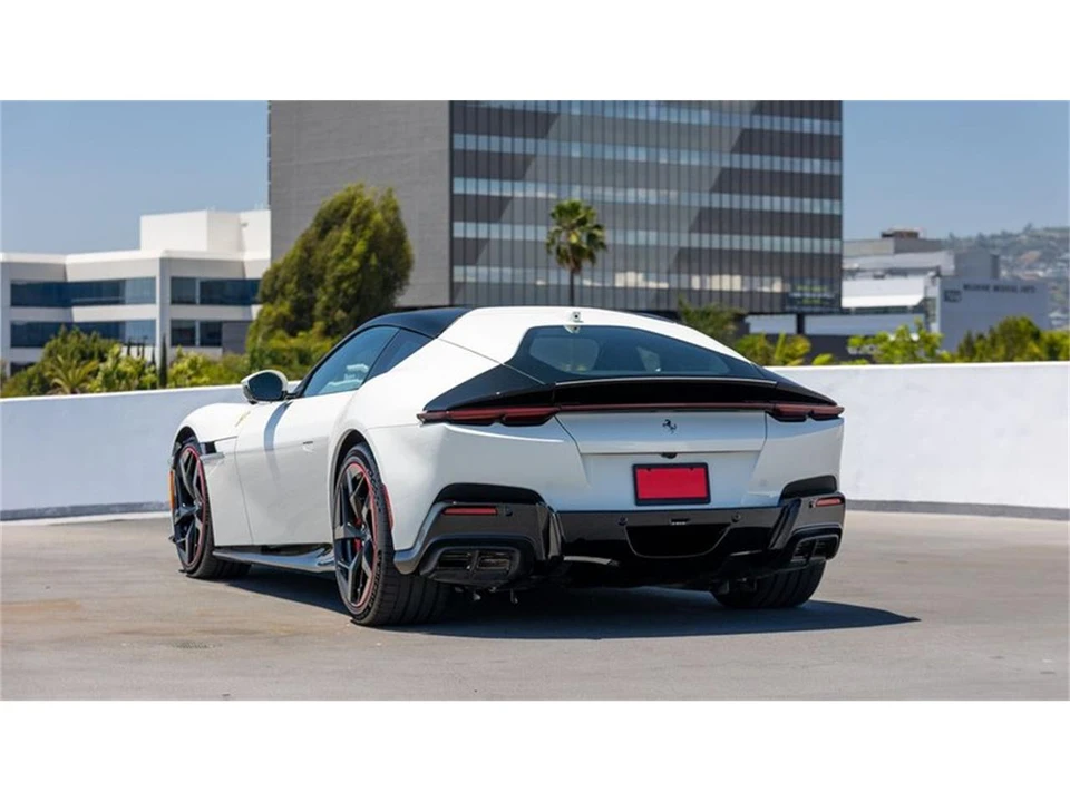2025 Ferrari 12Cilindri - Image 3 of 31