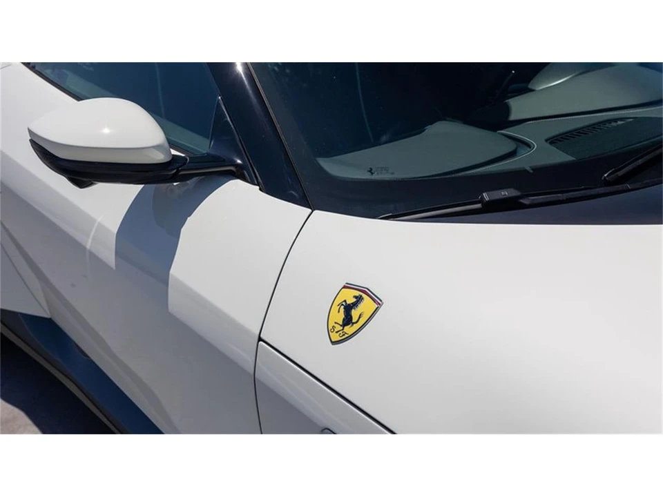 2025 Ferrari 12Cilindri - Image 27 of 31