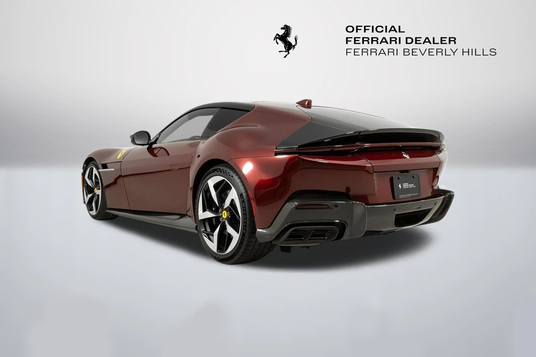 2025 Ferrari 12Cilindri - Image 4 of 31