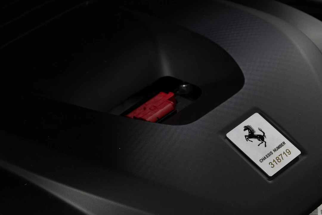 2025 Ferrari 12Cilindri - Image 26 of 31