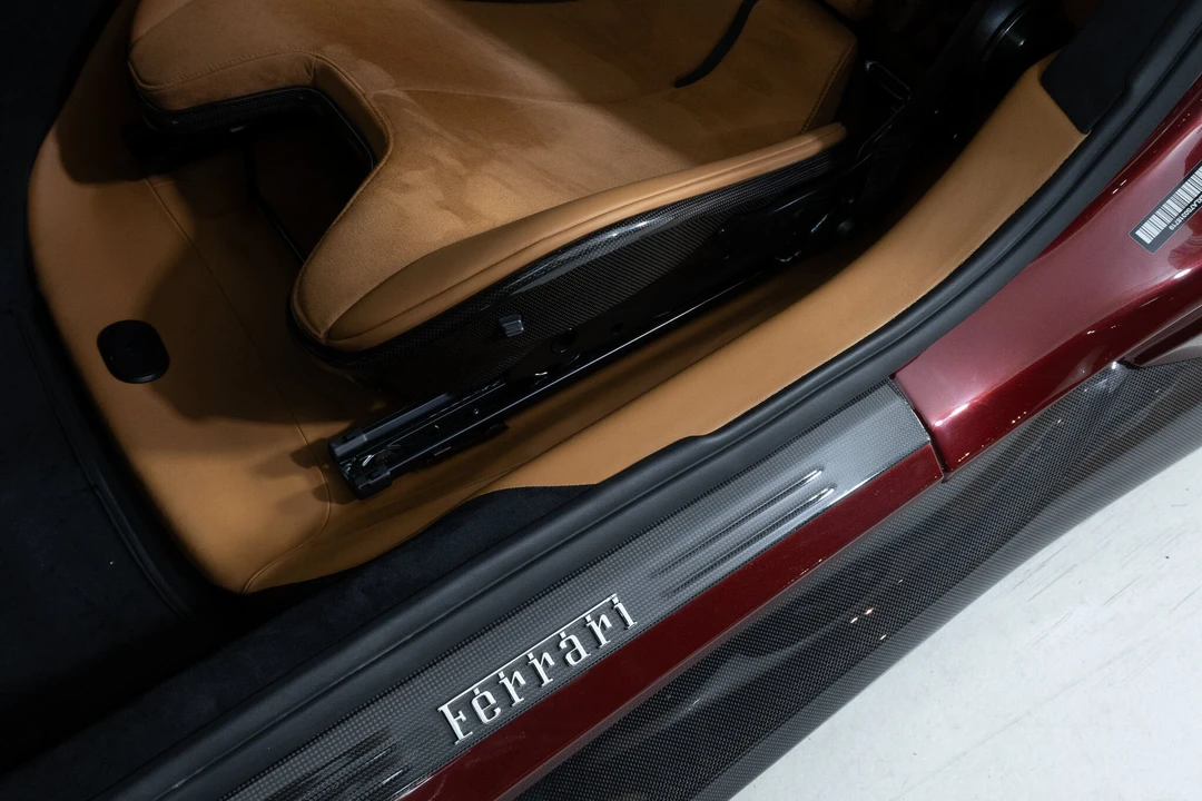 2025 Ferrari 12Cilindri - Image 30 of 31