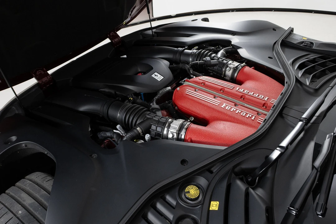 2025 Ferrari 12Cilindri - Image 25 of 31