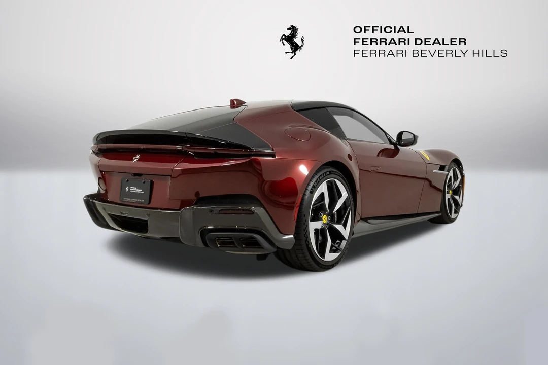 2025 Ferrari 12Cilindri - Image 8 of 31