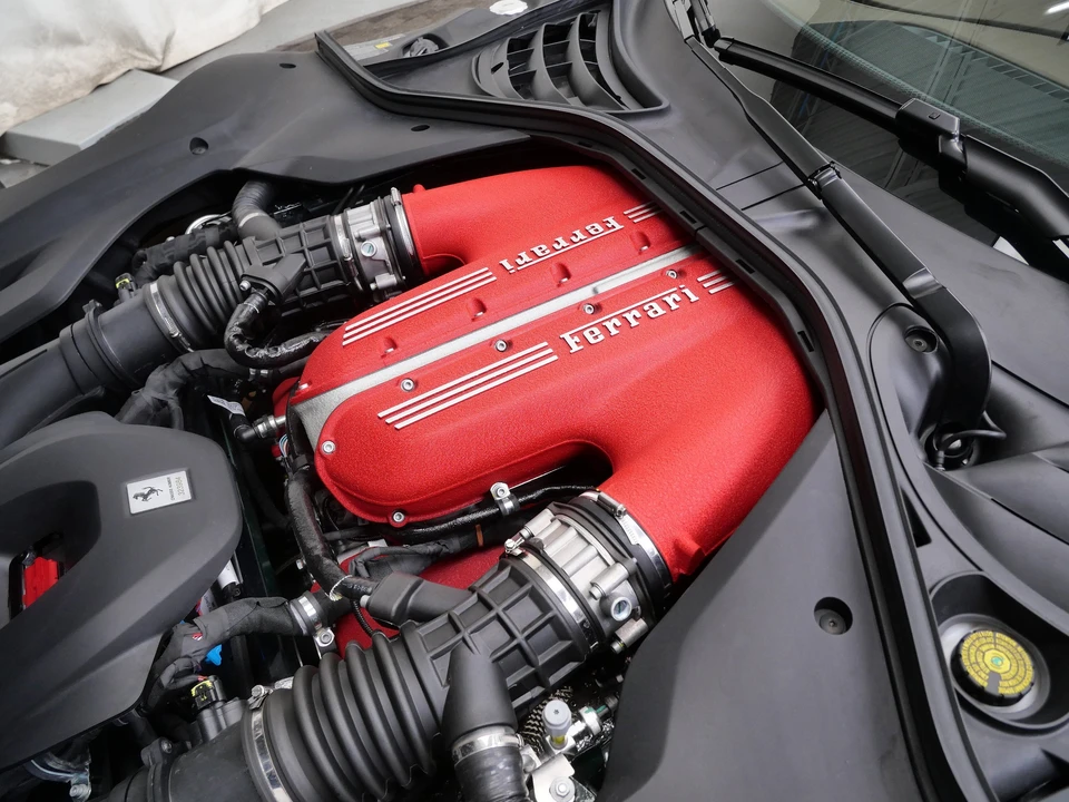 2025 Ferrari 12Cilindri - Image 27 of 30