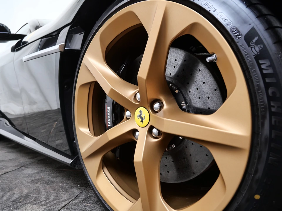 2025 Ferrari 12Cilindri - Image 11 of 30