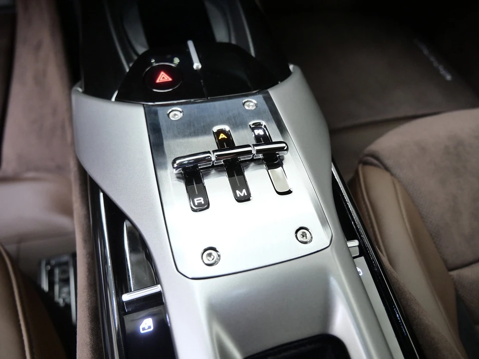 2025 Ferrari 12Cilindri - Image 21 of 30