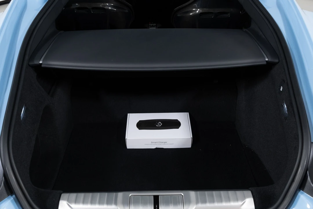 2025 Ferrari 12Cilindri - Image 23 of 31