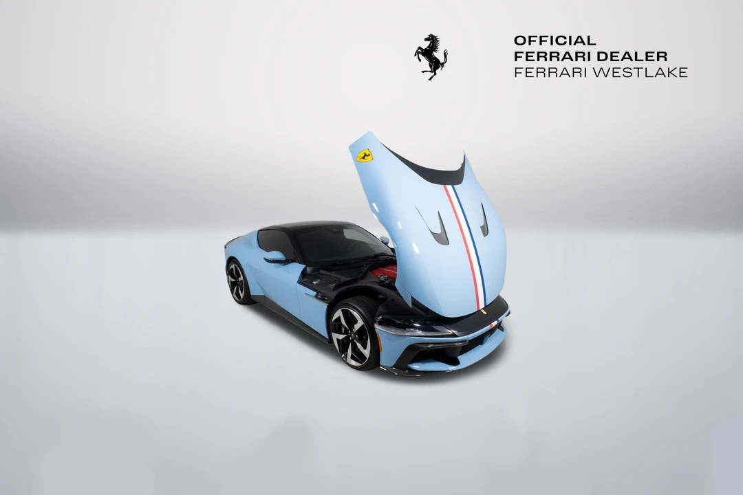 2025 Ferrari 12Cilindri - Image 25 of 31