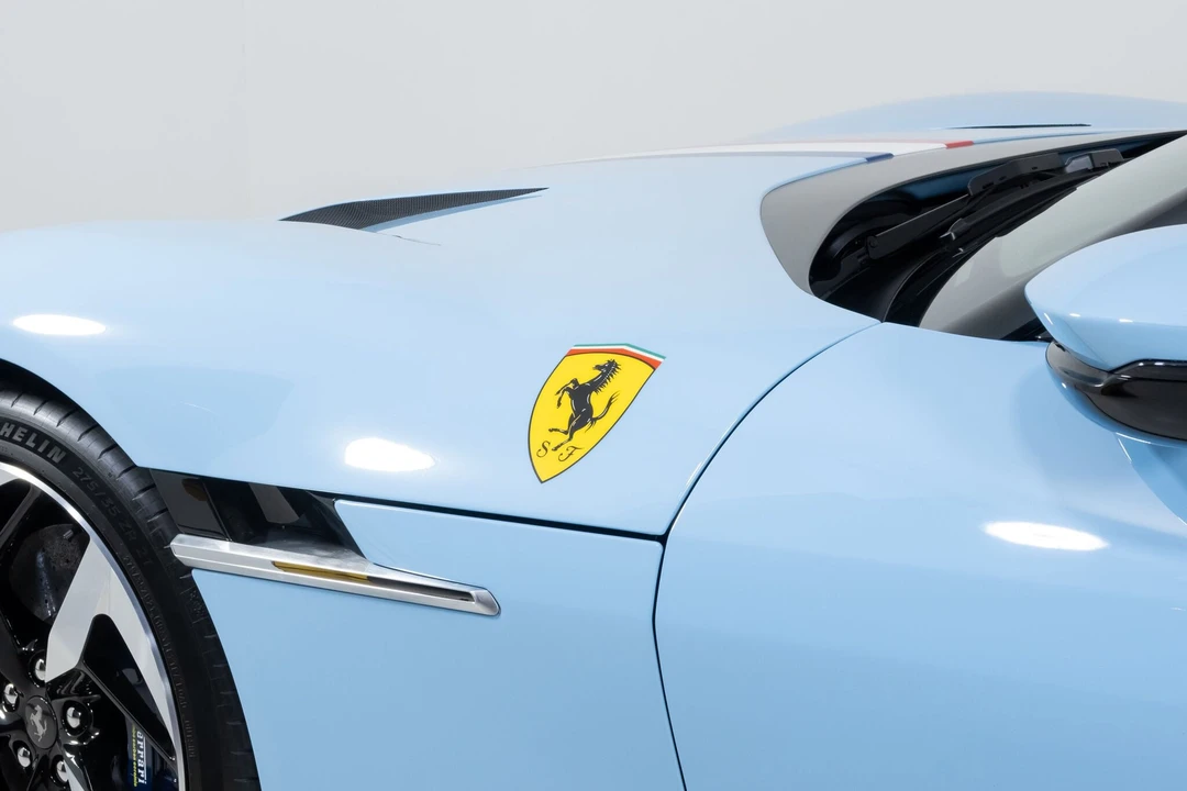 2025 Ferrari 12Cilindri - Image 19 of 31