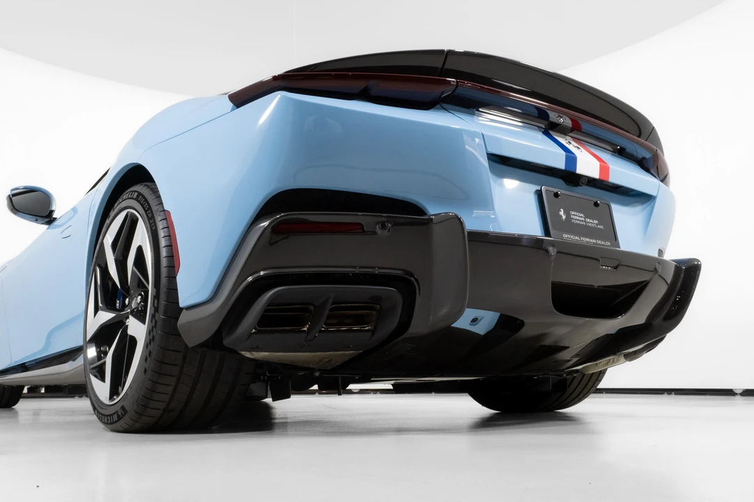 2025 Ferrari 12Cilindri - Image 21 of 31