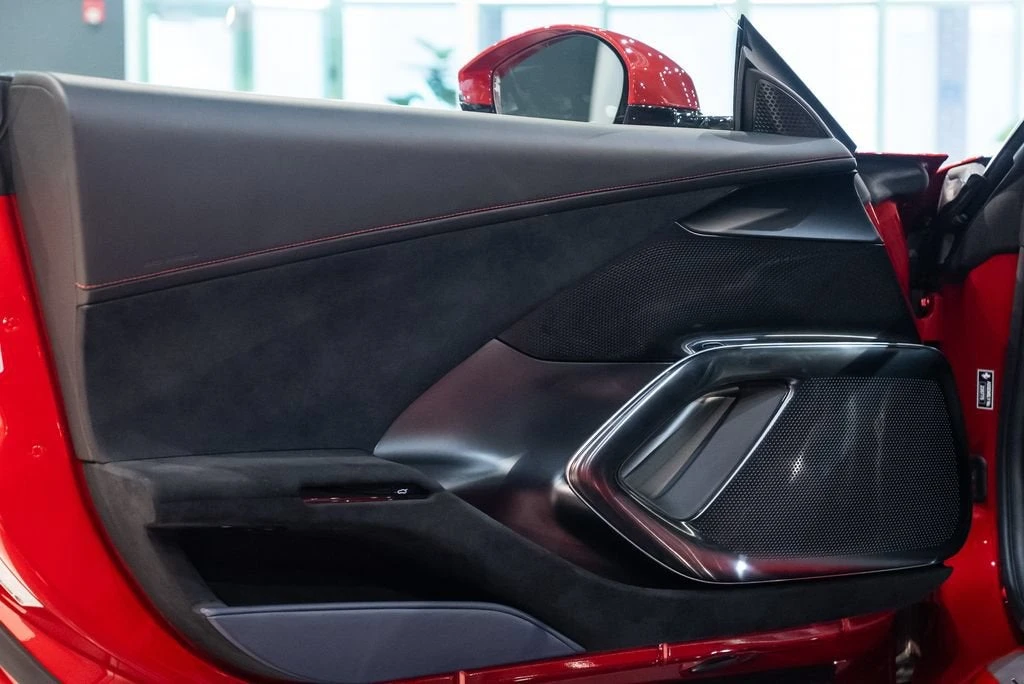 2025 Ferrari 12Cilindri - Image 25 of 31