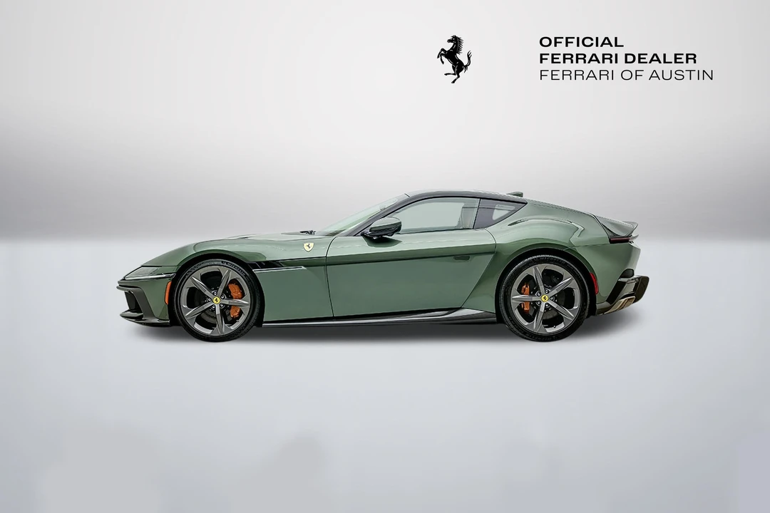 2025 Ferrari 12Cilindri - Image 4 of 31