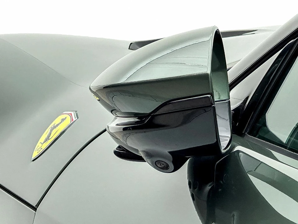 2025 Ferrari 12Cilindri - Image 28 of 31