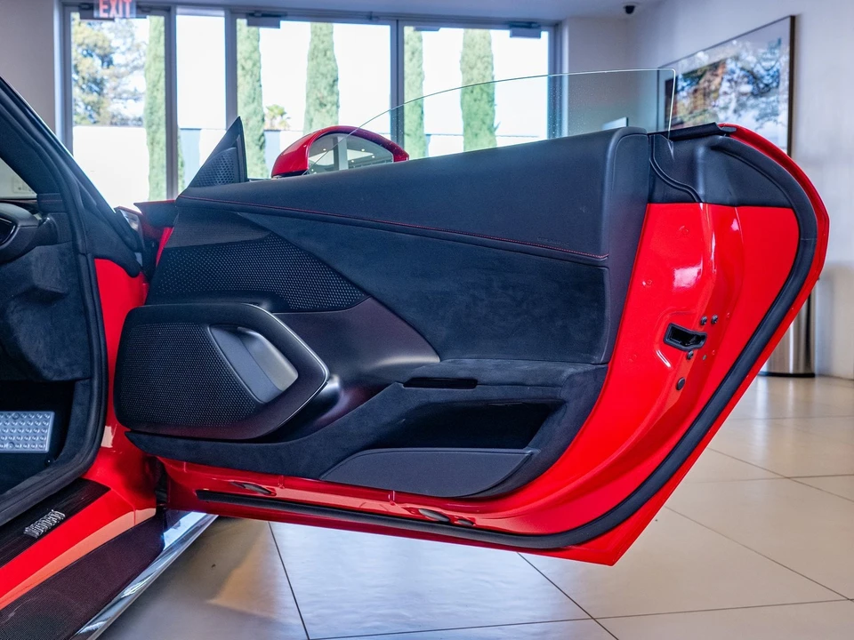 2025 Ferrari 12Cilindri - Image 21 of 26
