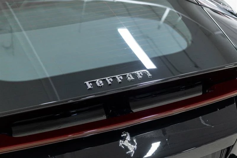 2025 Ferrari 12Cilindri - Image 18 of 31