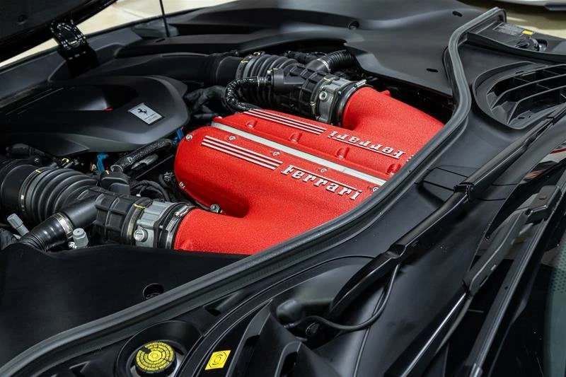 2025 Ferrari 12Cilindri - Image 5 of 31