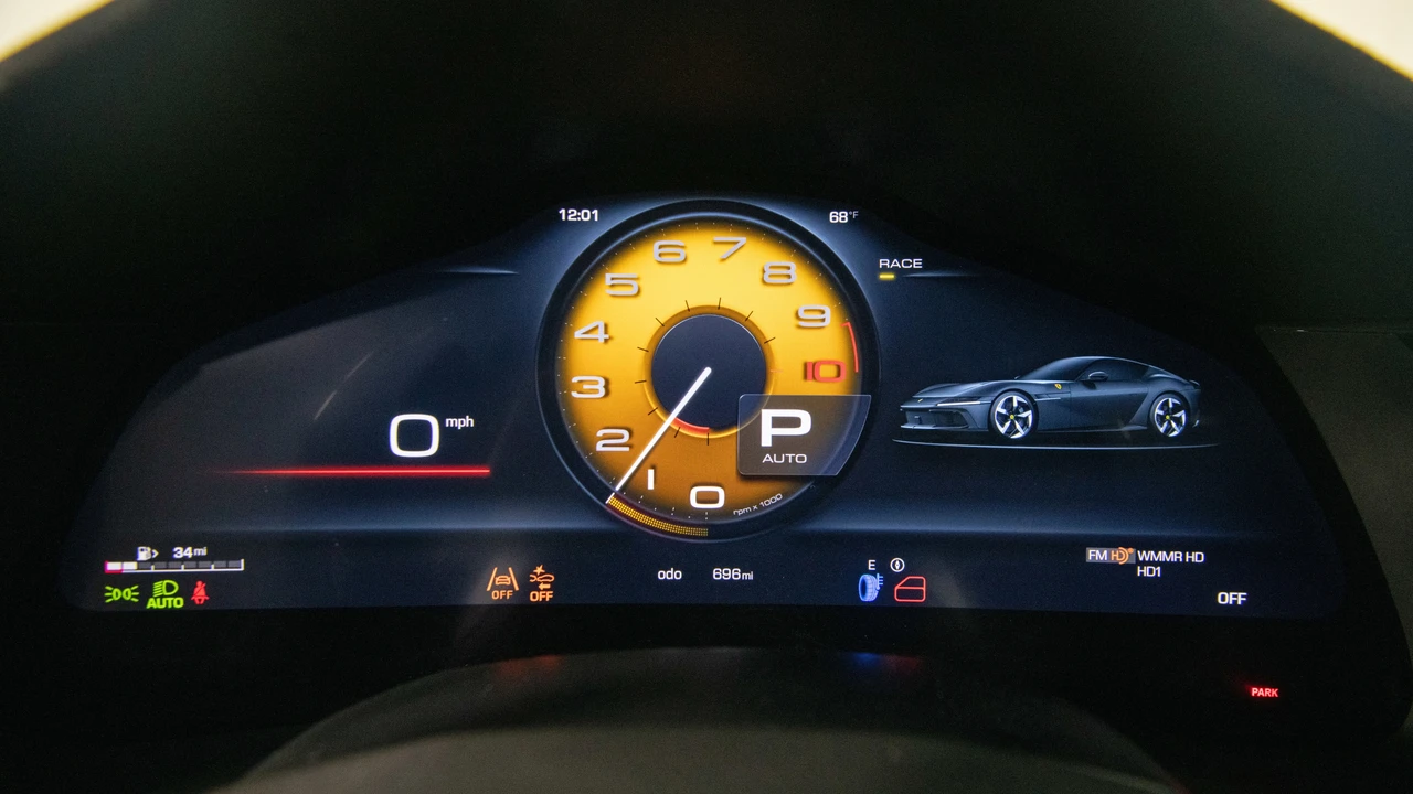 2025 Ferrari 12Cilindri - Image 24 of 31