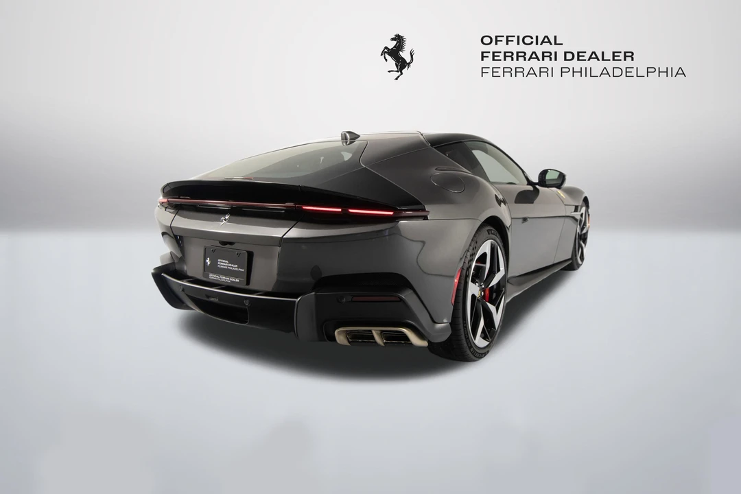 2025 Ferrari 12Cilindri - Image 7 of 31