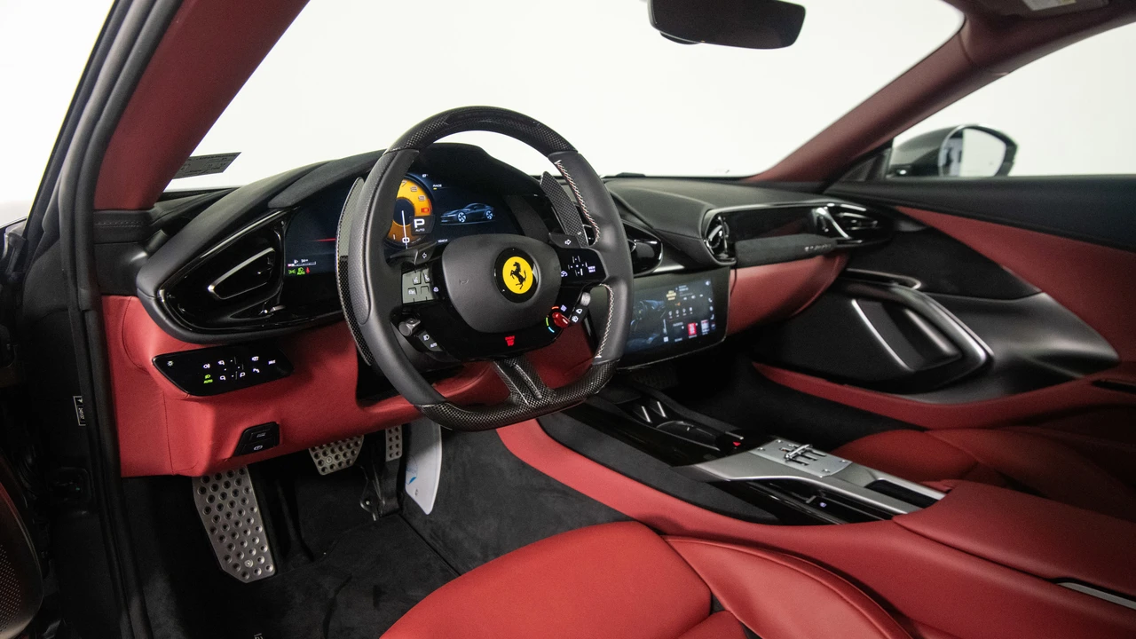2025 Ferrari 12Cilindri - Image 22 of 31