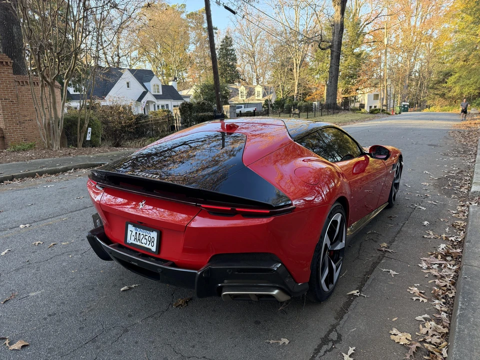 2025 Ferrari 12Cilindri - Image 28 of 31