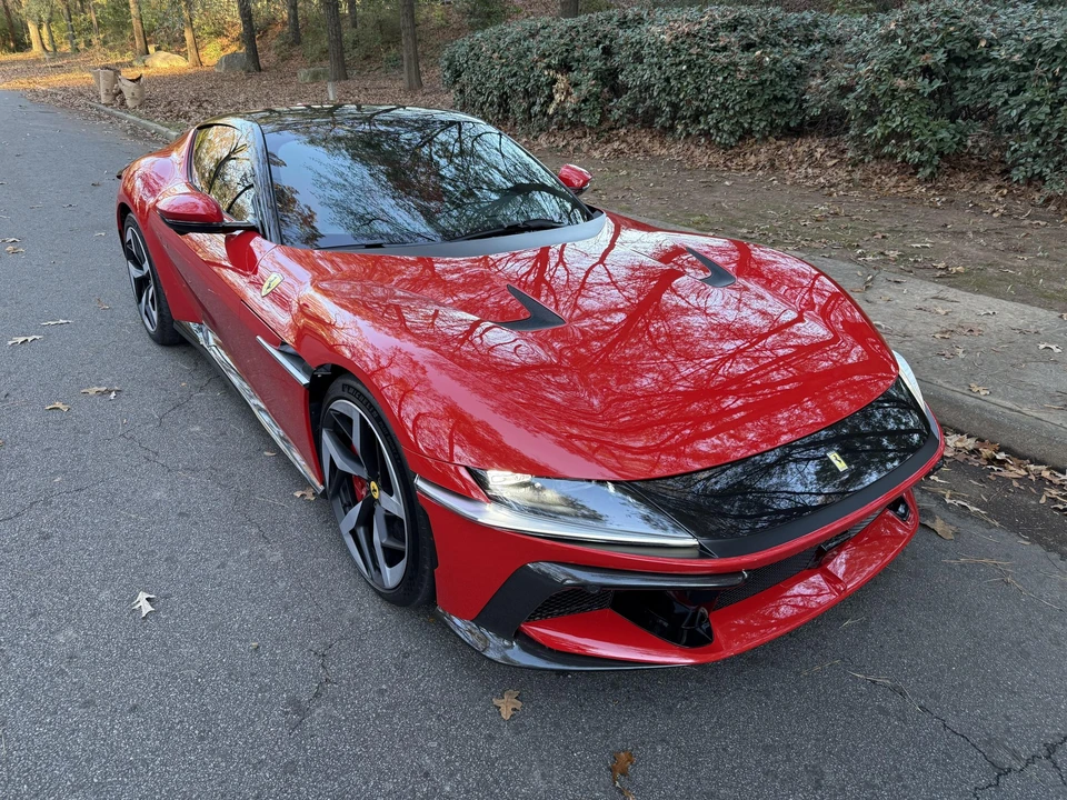 2025 Ferrari 12Cilindri - Image 21 of 31