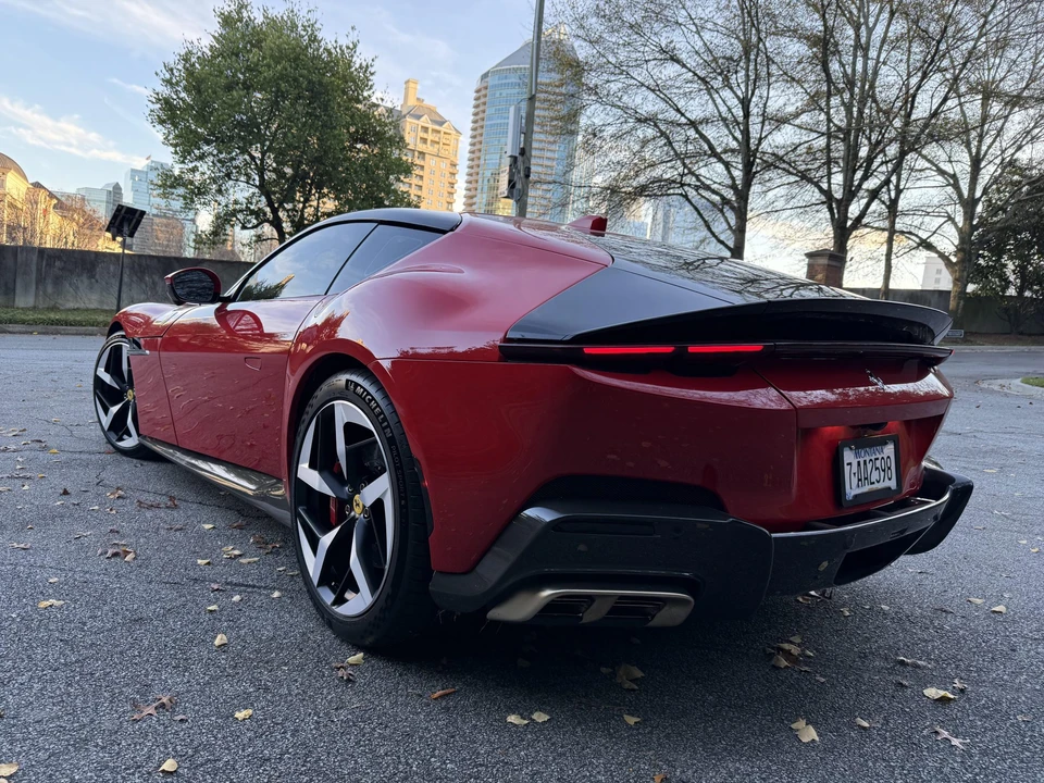 2025 Ferrari 12Cilindri - Image 27 of 31