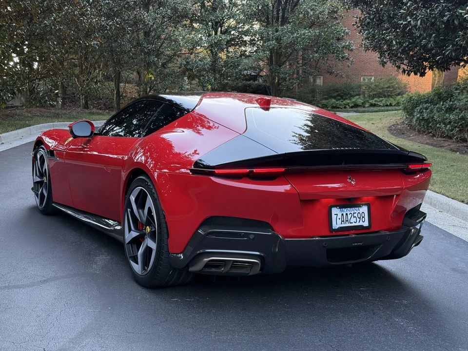 2025 Ferrari 12Cilindri - Image 9 of 31