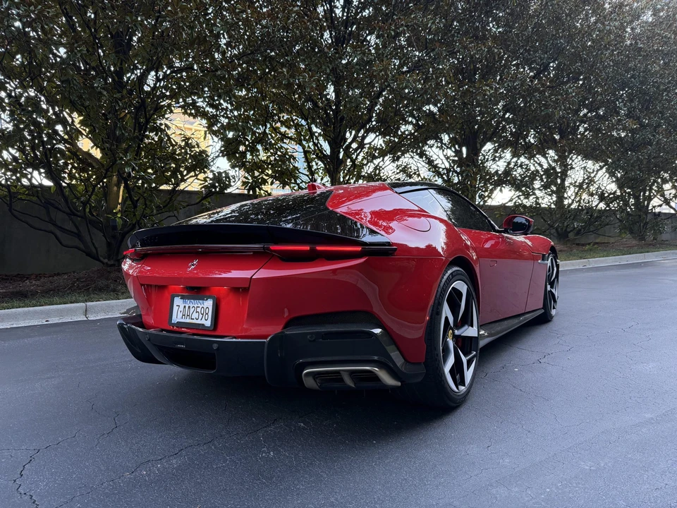 2025 Ferrari 12Cilindri - Image 16 of 31