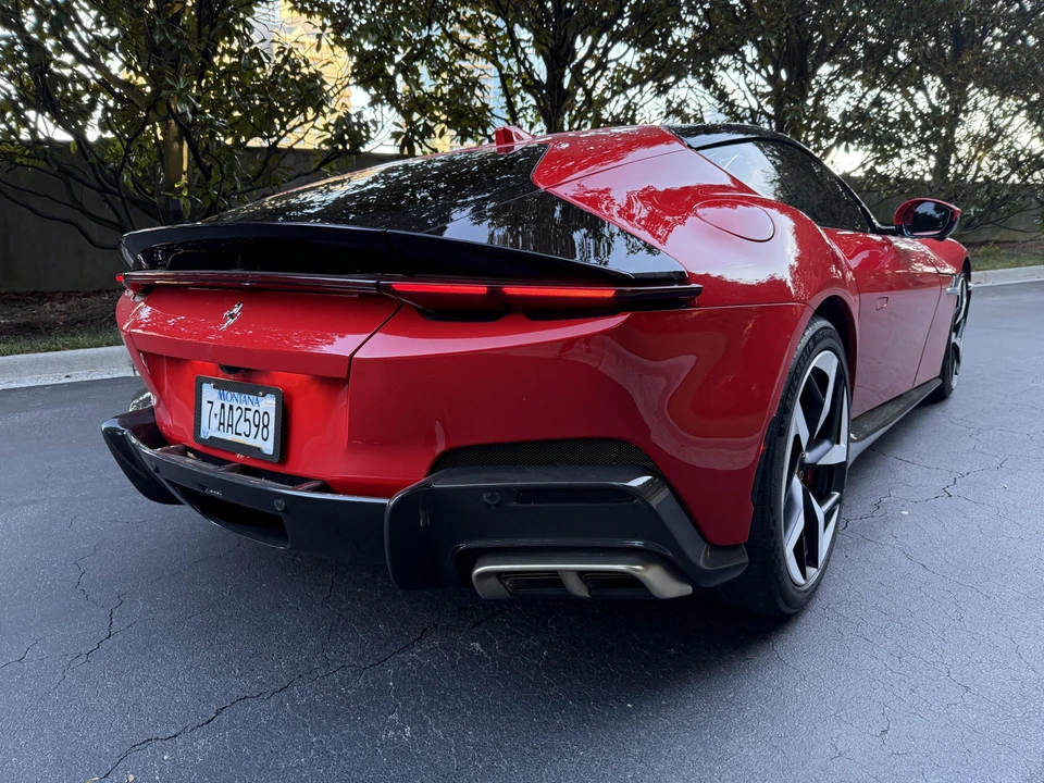 2025 Ferrari 12Cilindri - Image 14 of 31