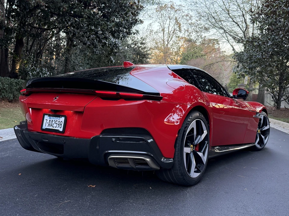 2025 Ferrari 12Cilindri - Image 15 of 31