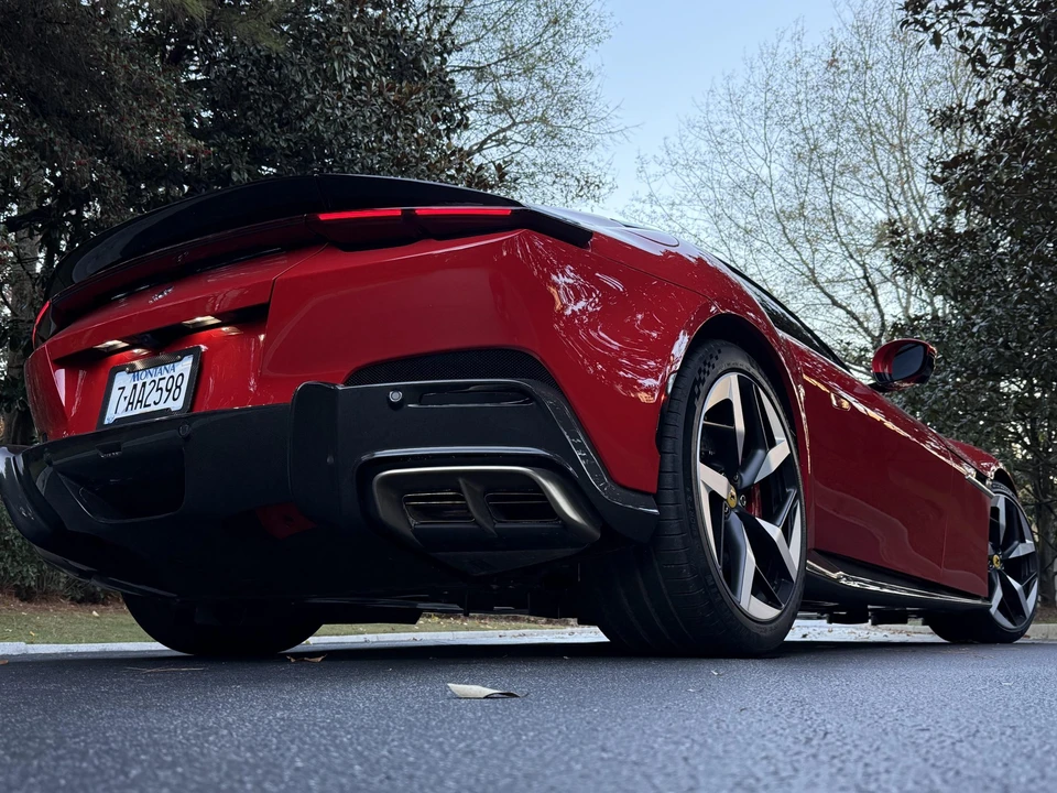 2025 Ferrari 12Cilindri - Image 13 of 31