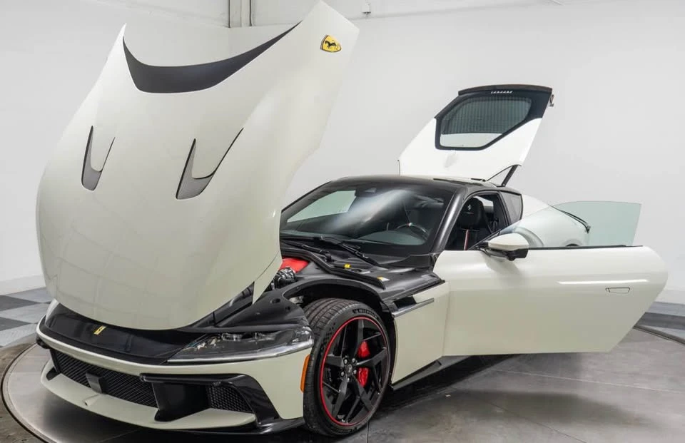 2025 Ferrari 12Cilindri - Image 20 of 20