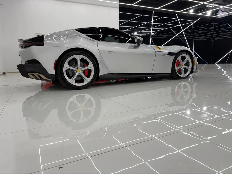 2025 Ferrari 12Cilindri - Image 10 of 20