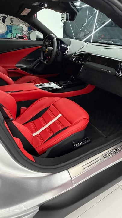 2025 Ferrari 12Cilindri - Image 15 of 20