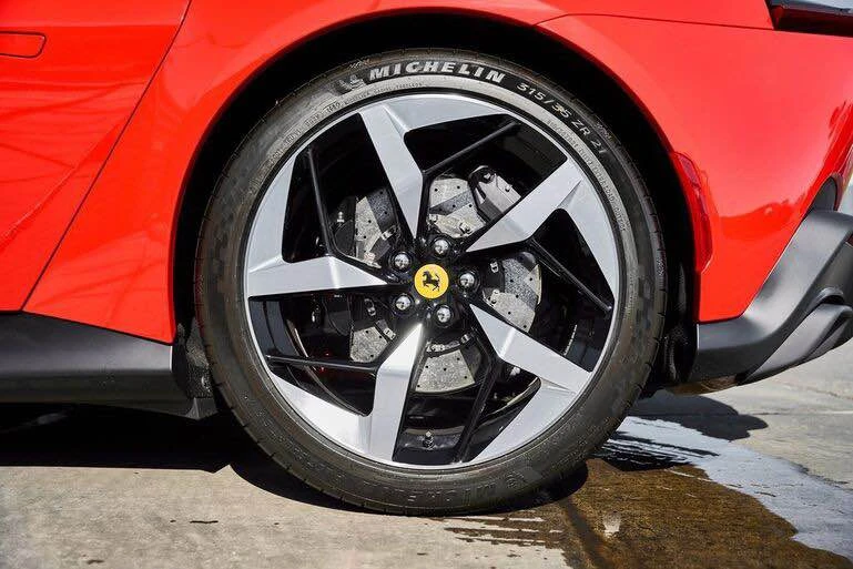 2025 Ferrari 12Cilindri - Image 11 of 16