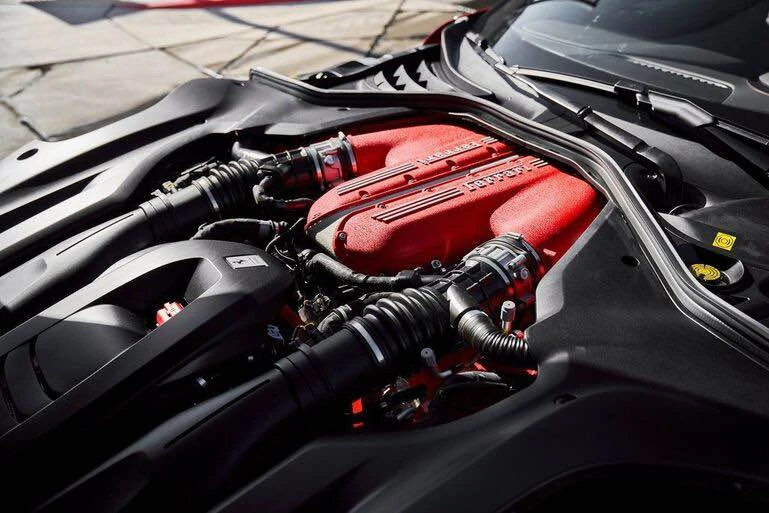 2025 Ferrari 12Cilindri - Image 16 of 16