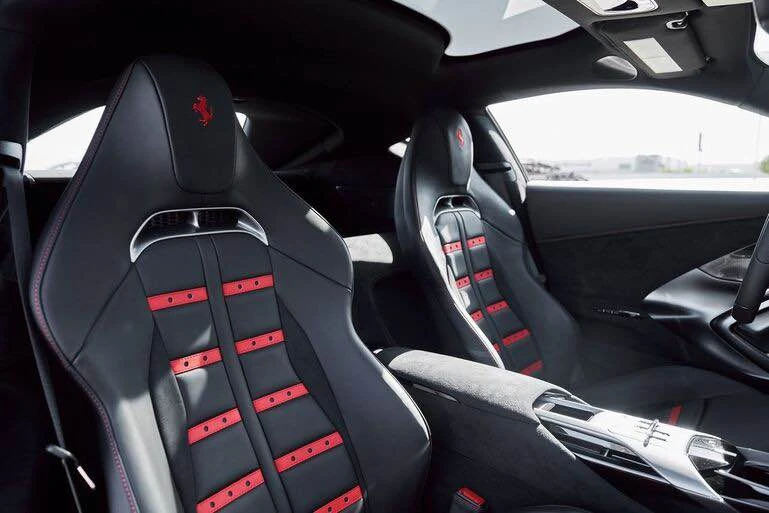 2025 Ferrari 12Cilindri - Image 15 of 16