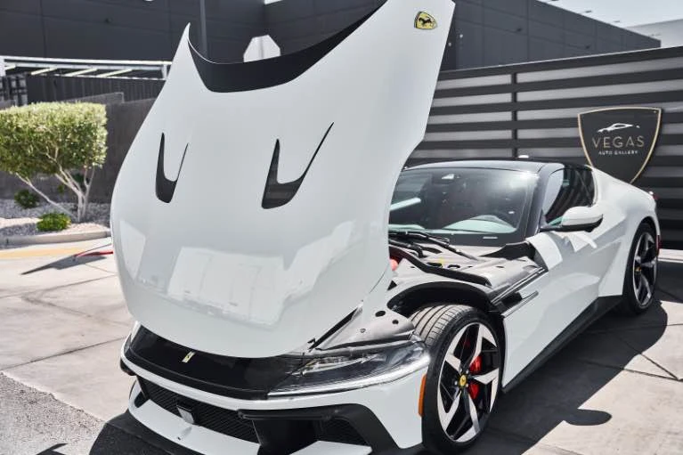 2025 Ferrari 12Cilindri - Image 10 of 17