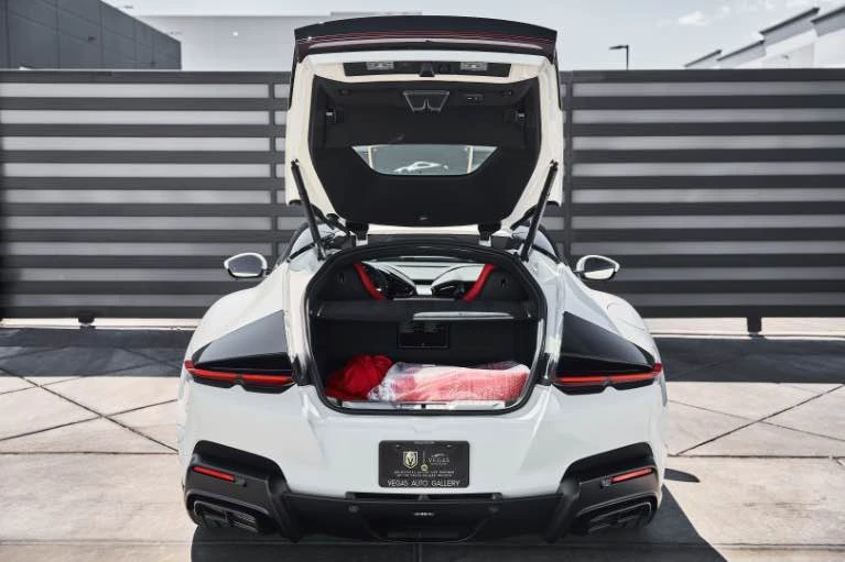 2025 Ferrari 12Cilindri - Image 13 of 17