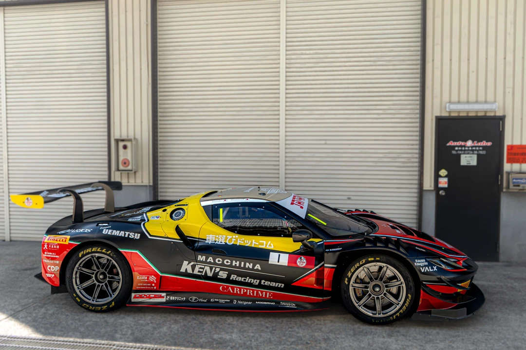 2025 Ferrari 296 - Image 10 of 31