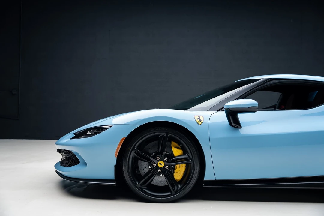2025 Ferrari 296 GTB - Image 18 of 31