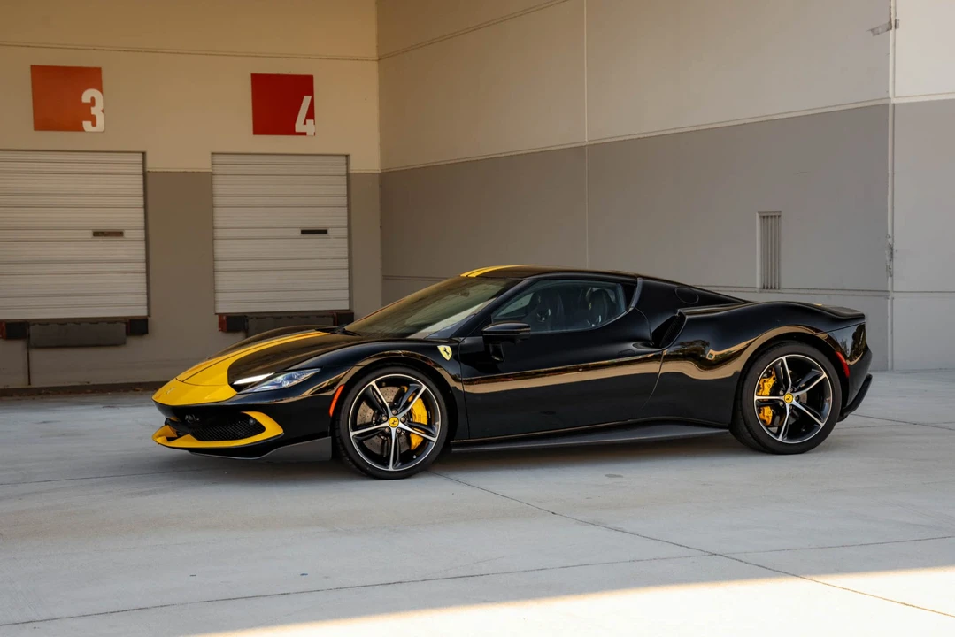 2025 Ferrari 296 GTB - Image 17 of 31