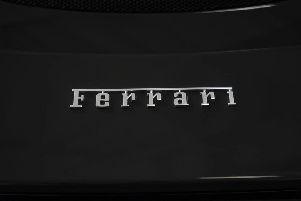 2025 Ferrari 296 GTB - Image 17 of 31